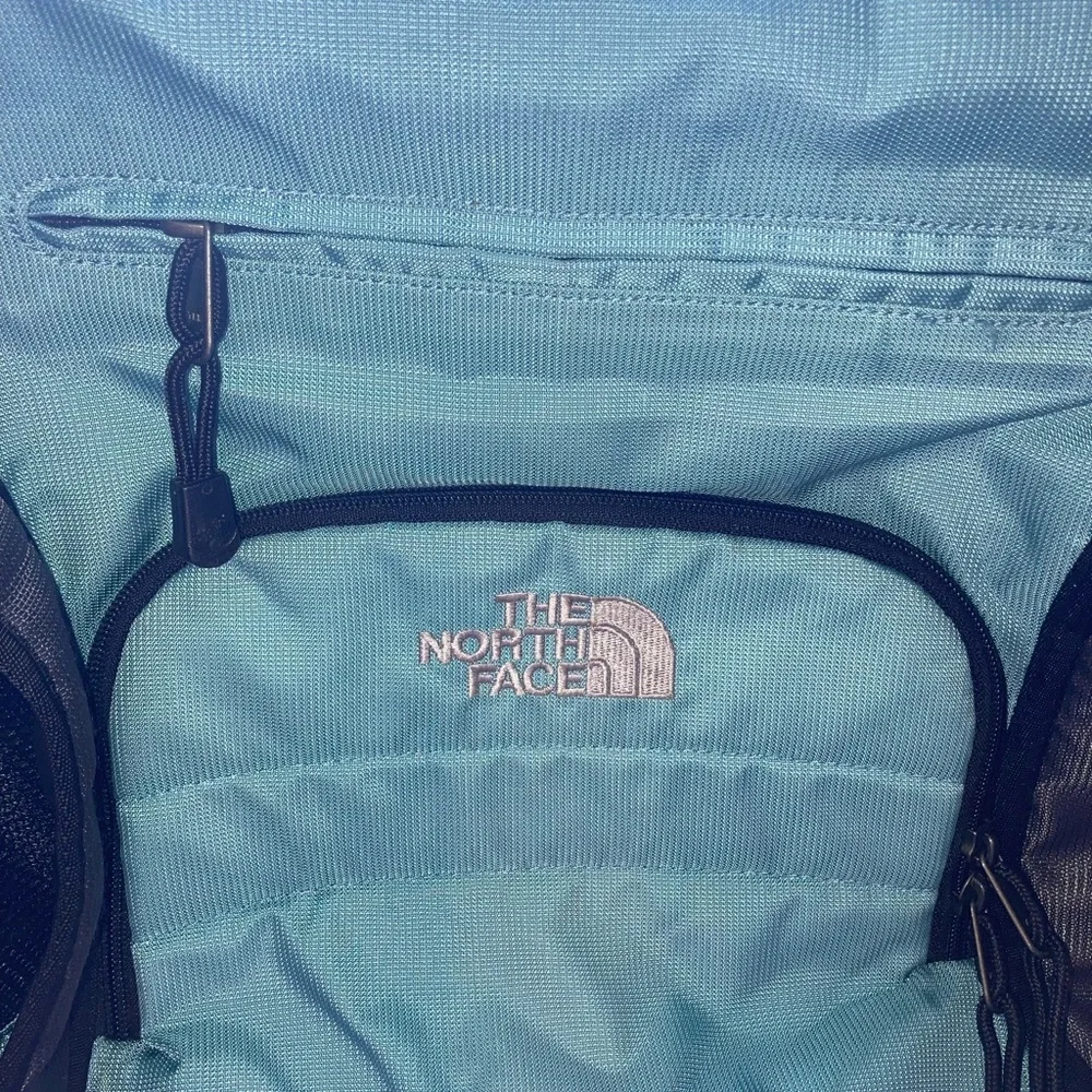 The north face lap top/ messenger bag unisex